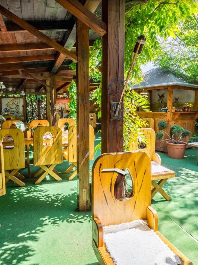 Hotel Don Quijote Középkori Panzio és Étterem à Lenti Extérieur photo